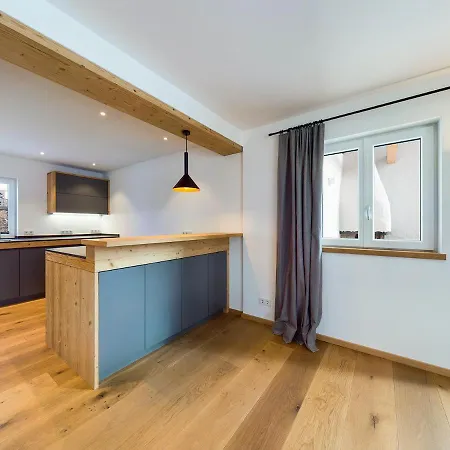 Alpspitzchalet * جارمش بارتنكيرشن